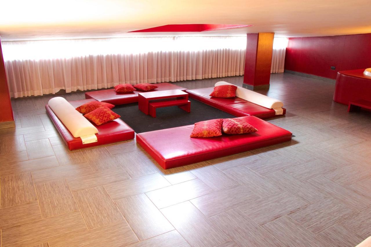Hotel Masaniello Luxury Casoria Exteriör bild