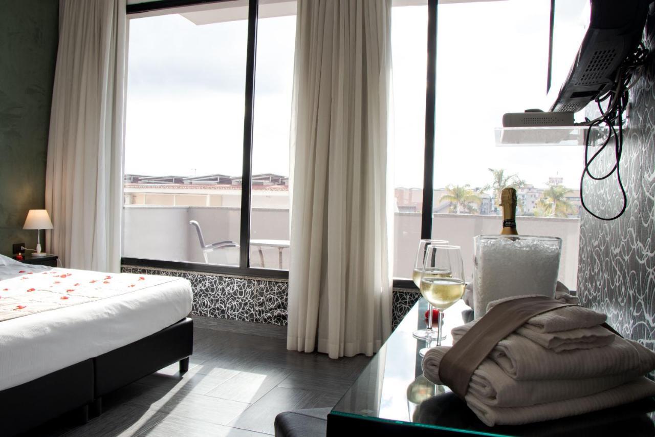 Hotel Masaniello Luxury Casoria Exteriör bild